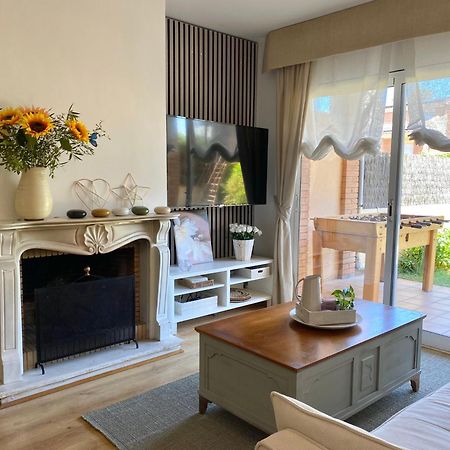 Villa Isabel Sitges, Rocamar ซาน เปเร เด ริเบส ภายนอก รูปภาพ