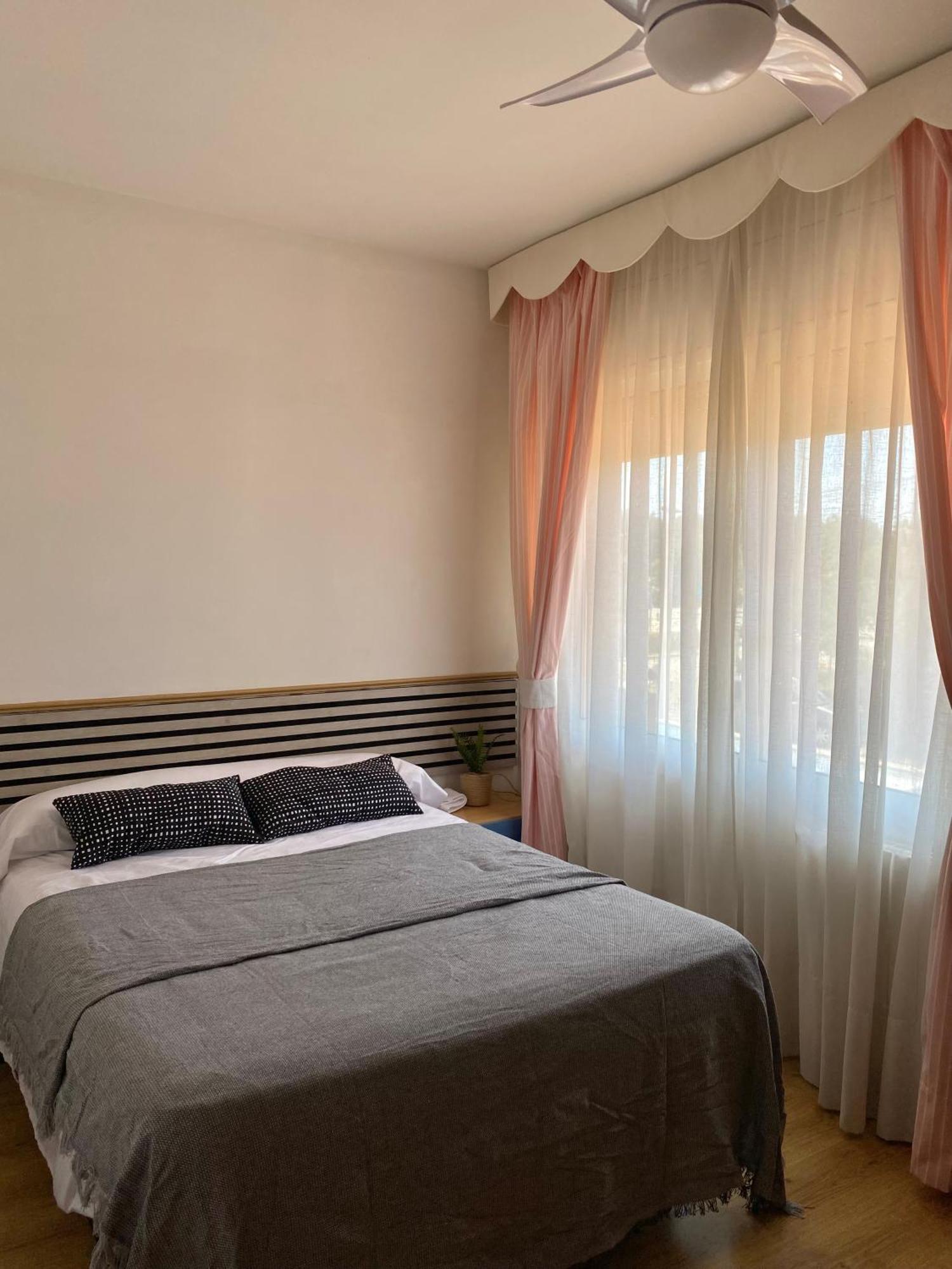 Villa Isabel Sitges, Rocamar ซาน เปเร เด ริเบส ภายนอก รูปภาพ